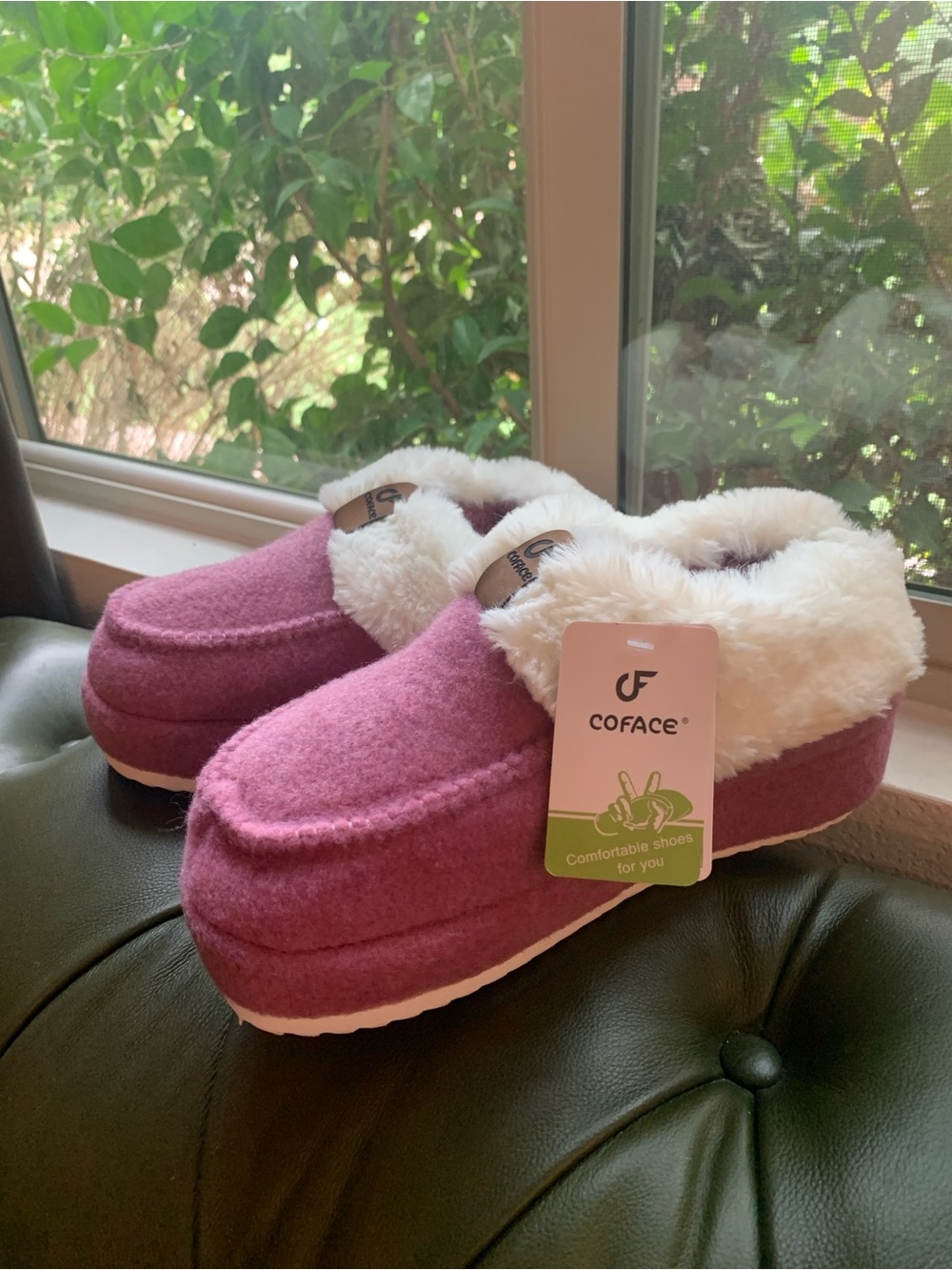 COFACE Women's Plush Pink Fleece-Lined Slip-On Slippers